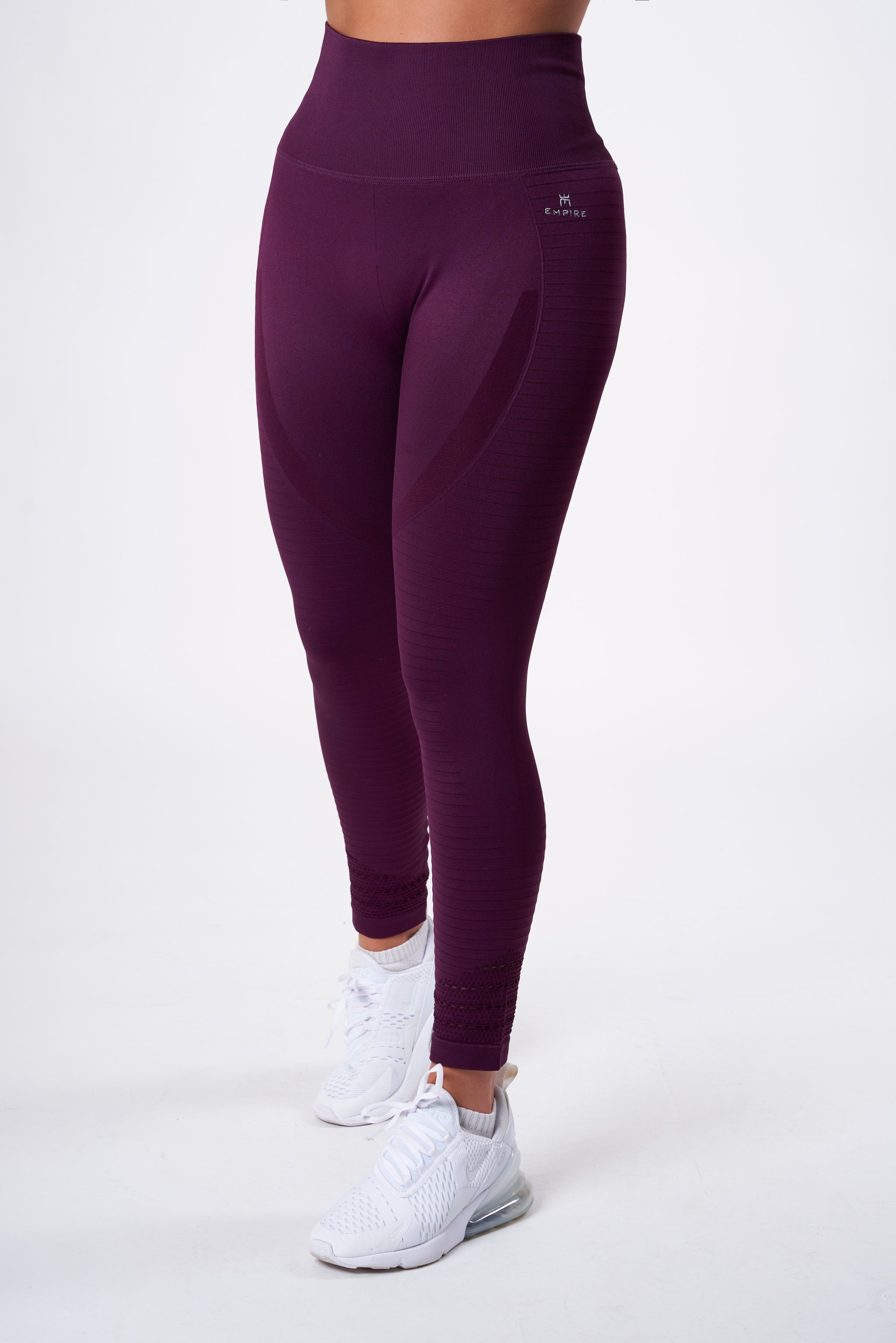 Adore Me Women's Bailey Medium Rise Legging Activewear L / Tulipwood Purple.